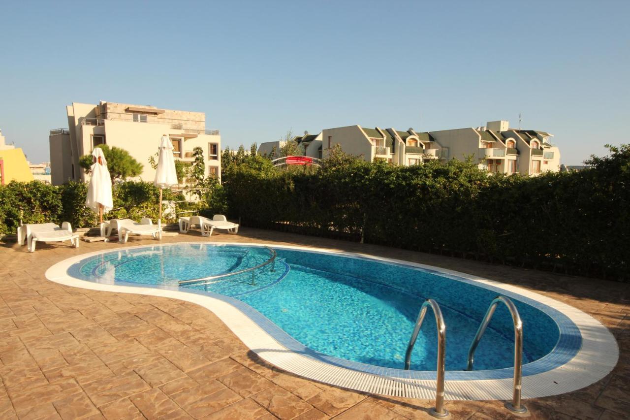 Menada Belle View Apartments Sveti Vlas Buitenkant foto
