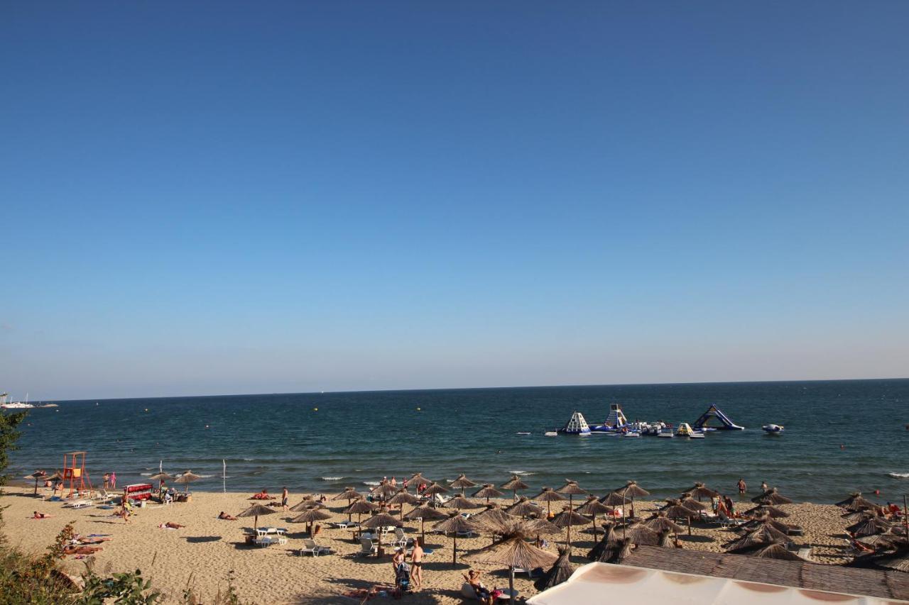 Menada Belle View Apartments Sveti Vlas Buitenkant foto