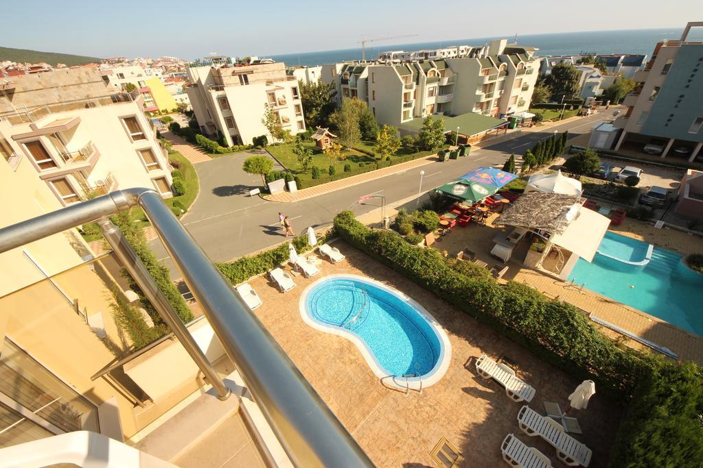 Menada Belle View Apartments Sveti Vlas Buitenkant foto